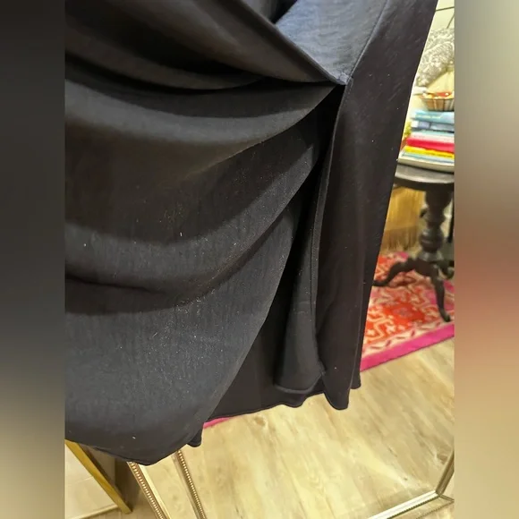 Classic Navy Satin Slip Skirt - Women - Picture 8 of 16